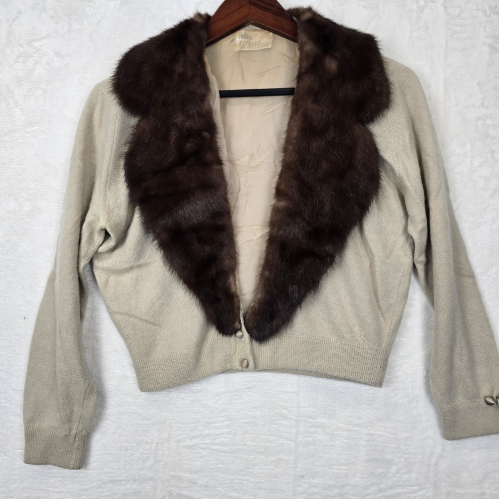 Vintage 1950s Pin Up Glam 100%‎ Virgin Cashmere Fur Collar/lapel Dalton Cardigan